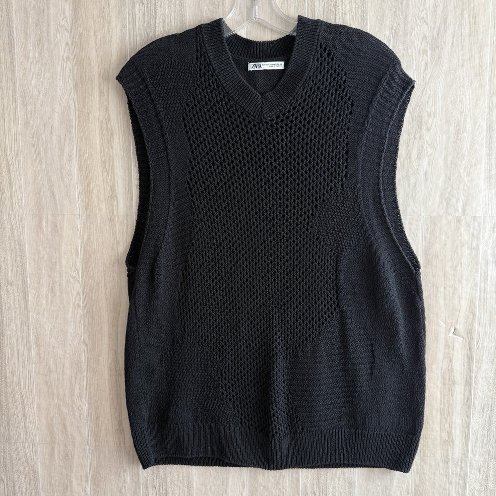 Zara Sweater Vest Mens S/M Black Open Knit V Neck Mesh Oversized Pullover